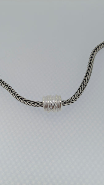 Charmlinks Silver Criss Cross