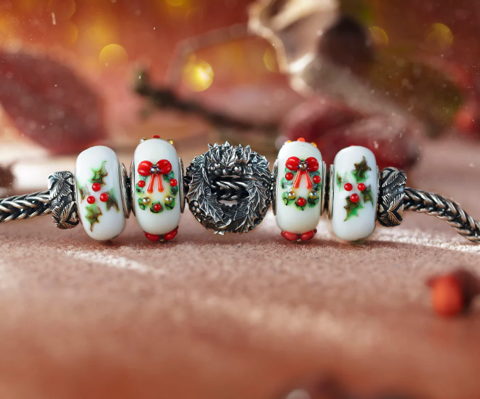 Elfbeads Winter Hollylight