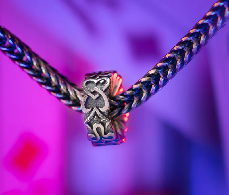 Elfbeads Wonderland Suits