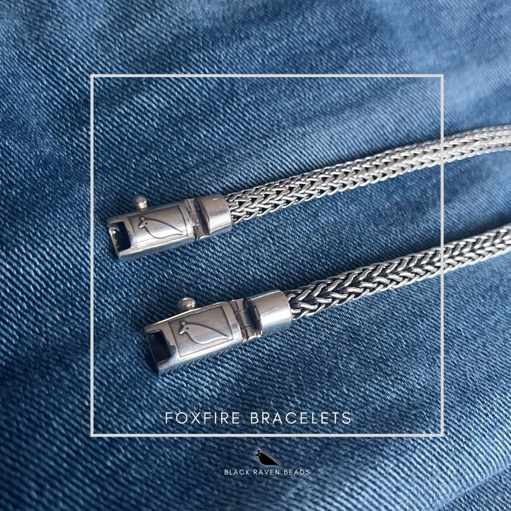 Black Raven Foxfire Weave - 15cm