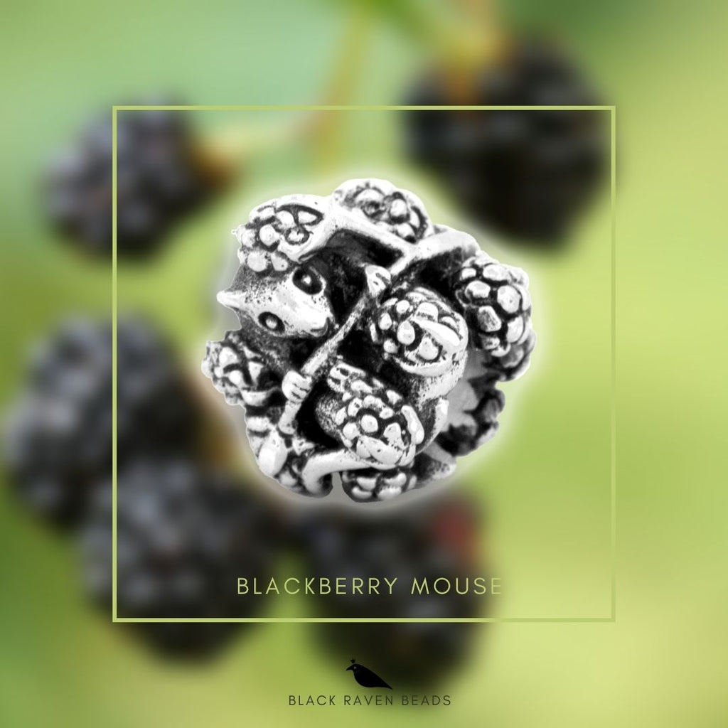 Black Raven Blackberry Mouse