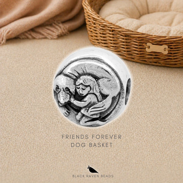 Black Raven Friends Forever - Dog Basket