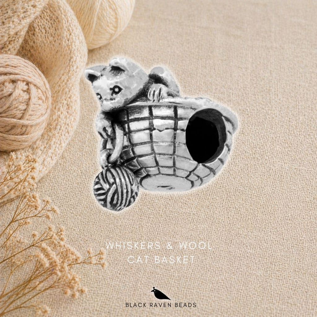 Black Raven Whiskers & Wool - Cat Basket