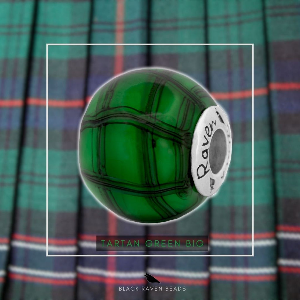 Black Raven Tartan Green Big LA