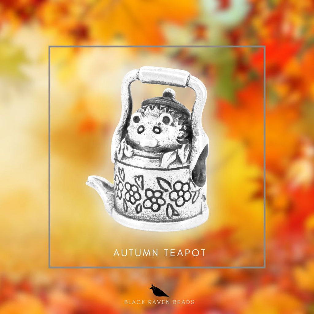 Black Raven - Autumn Teapot