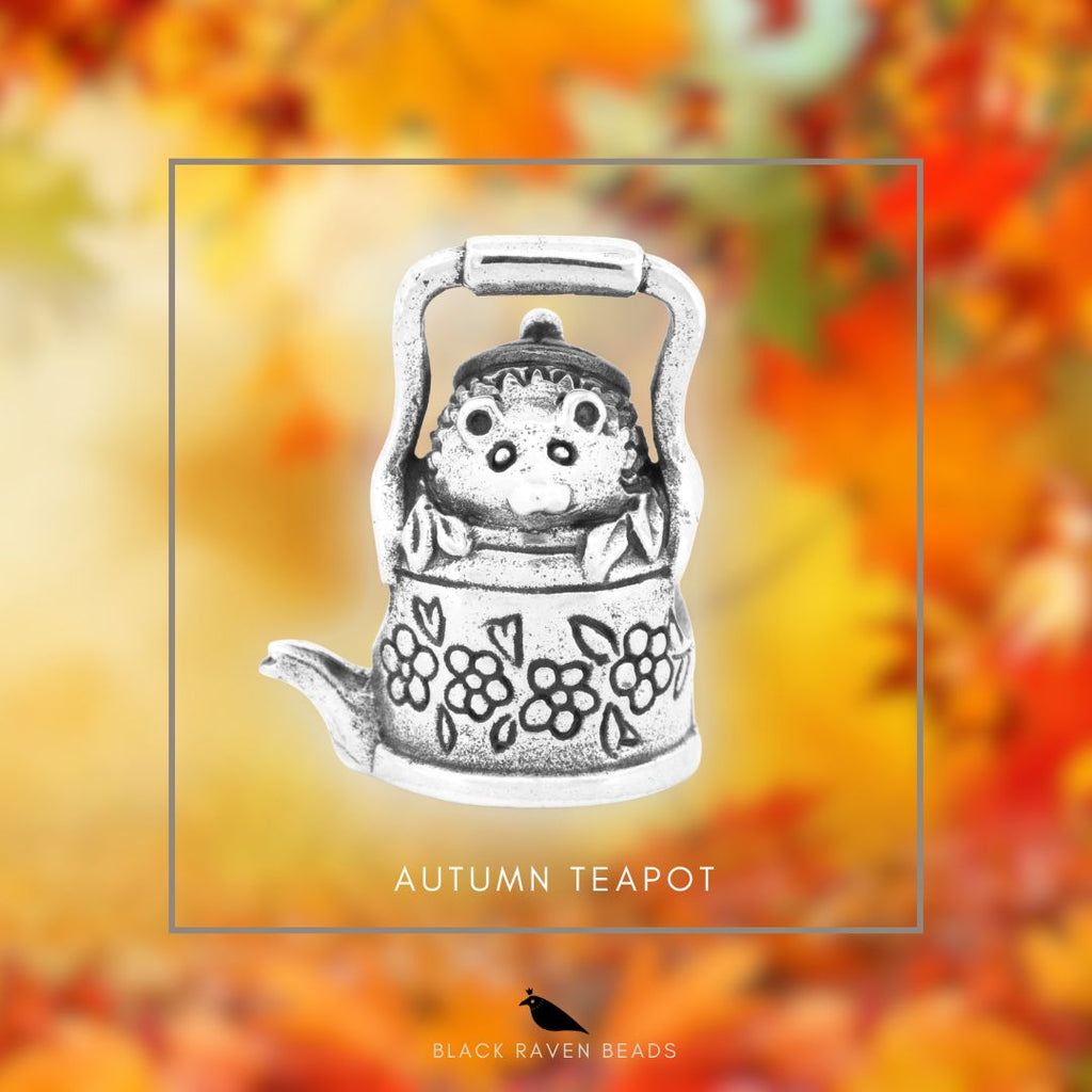 Black Raven - Autumn Teapot