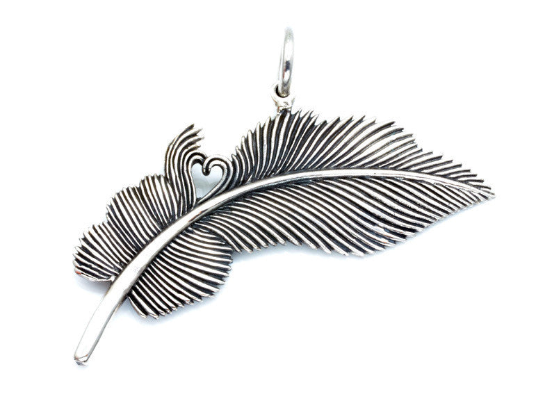 Redbalifrog Feather of Hearts Pendant