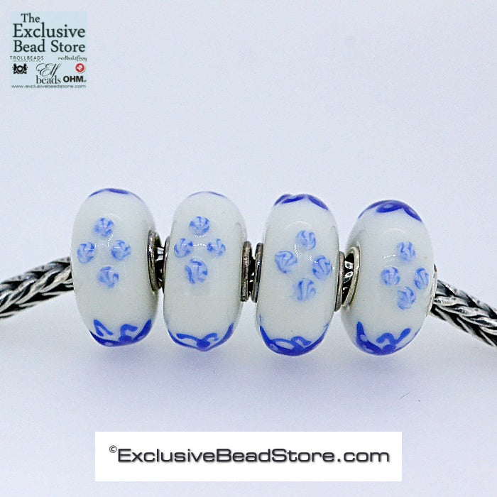 Exclusive bead Blue Delft Butterfly Retired