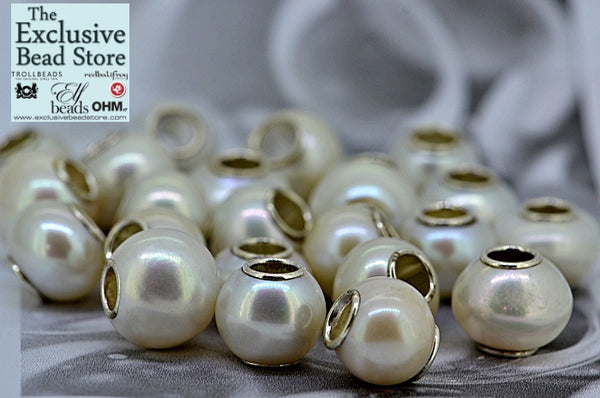Exclusive Beads White Freshwater Cultured Pearl Retired