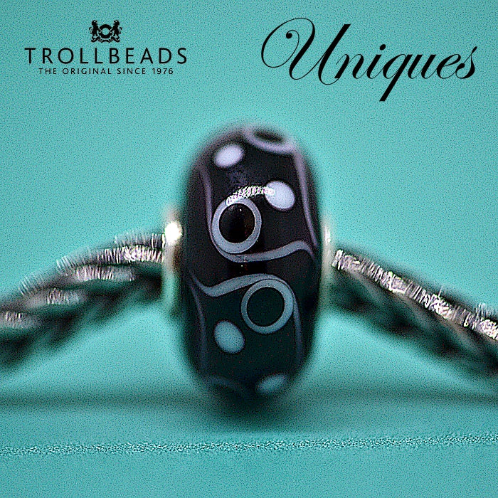 Trollbeads Small & Beautiful Uniques In Black & White