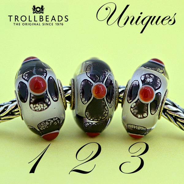 Trollbeads Small and Beautiful Uniques Black Poppy